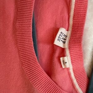 Gap Sweater